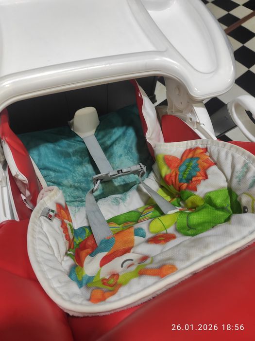 Детский стульчик для кормления(Италия))