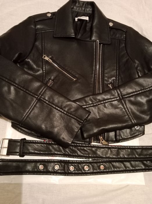 Куртка женская эко кожа.