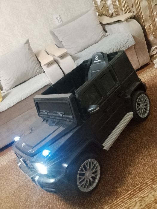Продам детскую машину