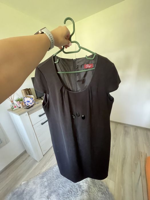 Vand rochie.         !