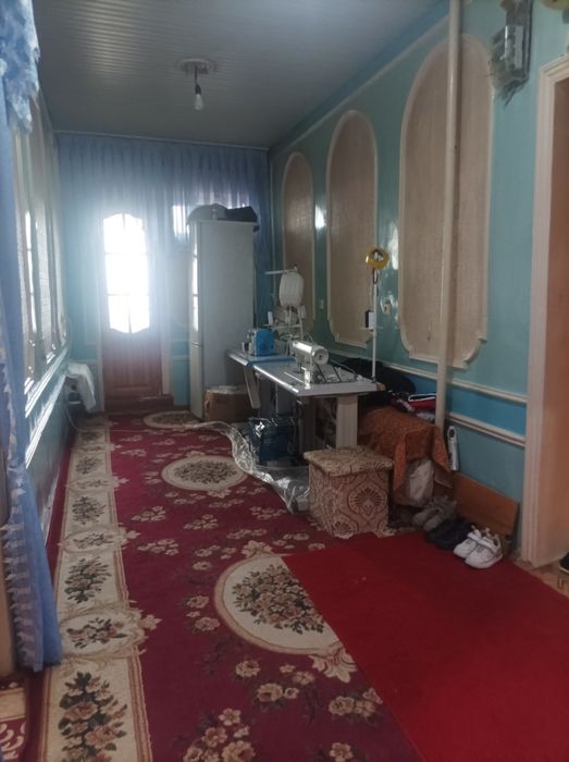 Келес массивда 2 хонали квартира сотилади keles massiv kirov keles