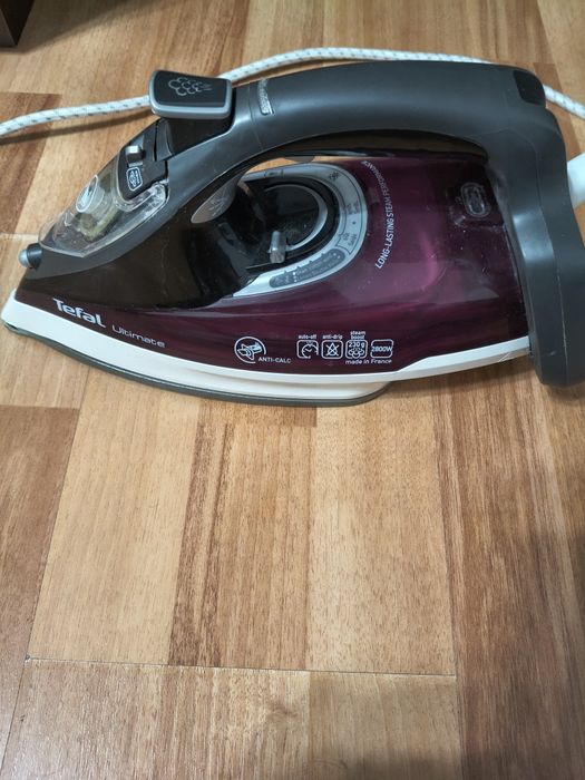 Fier de calcat Tefal