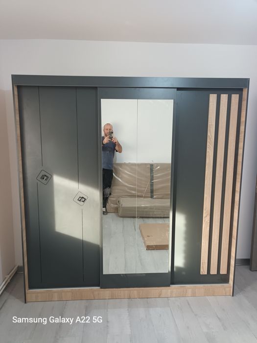 Montez mobila,si mici reparatii.