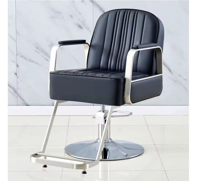 Продам кресло парикмахера