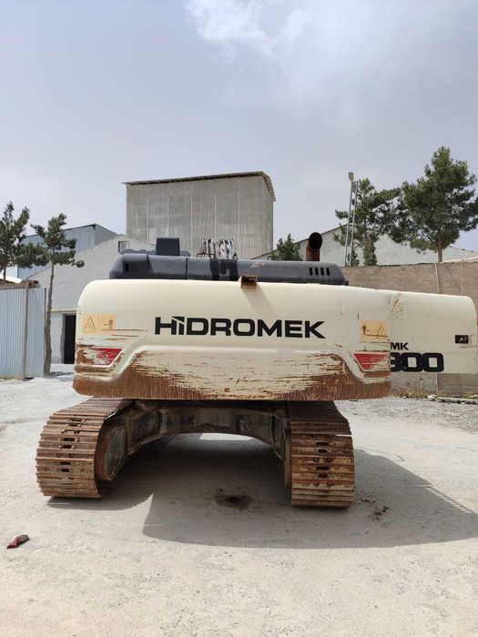 Гусеничный экскаватор Hidromek 300LC ковш 1,6 м3  / 2015 г.