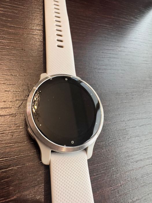 Часы Garmin Venu 2S