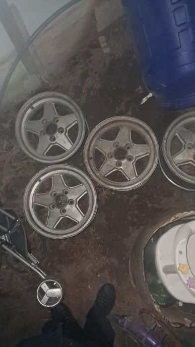 Продам диски мерседес 15