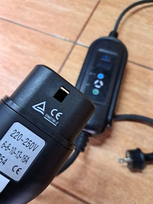 Încărcător auto electric