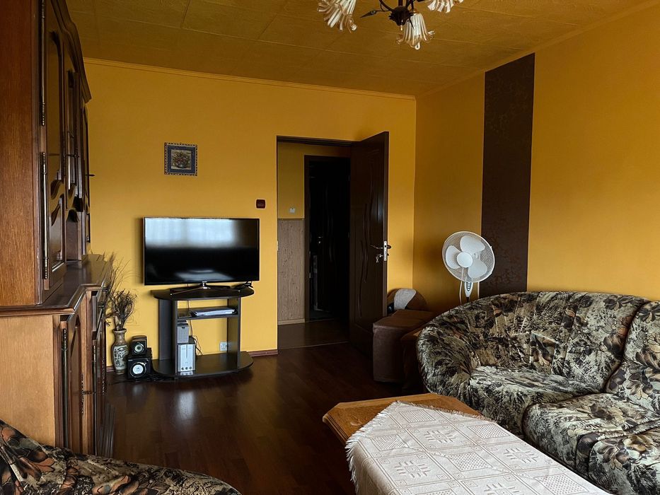 Vând apartament 3 camere, cartier Armatei, Târnăveni
