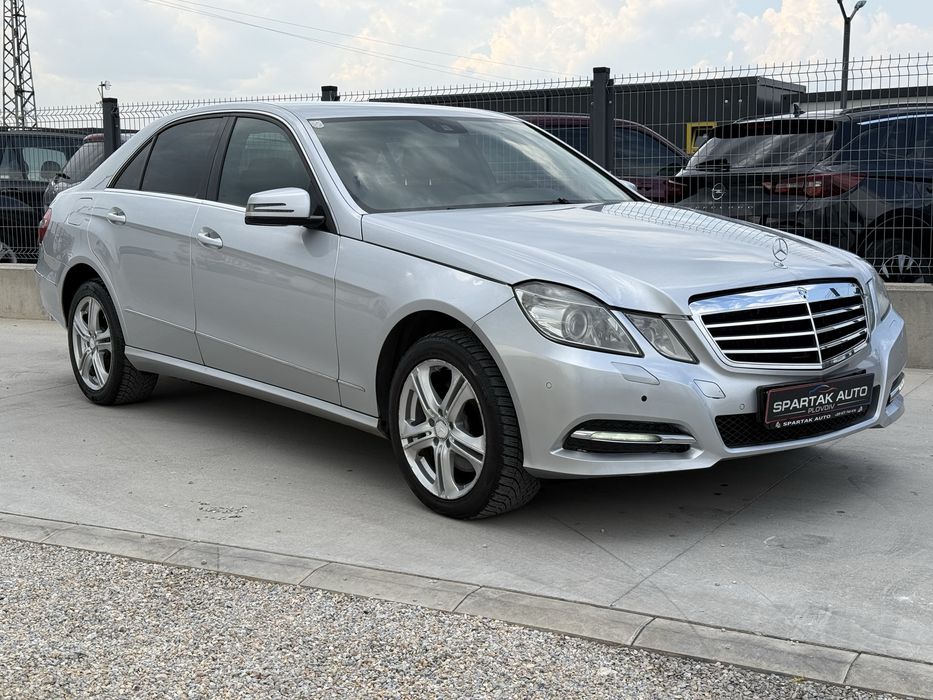 Mercedes-Benz E 350 Бензин* 2012г* АВТОМАТИК*