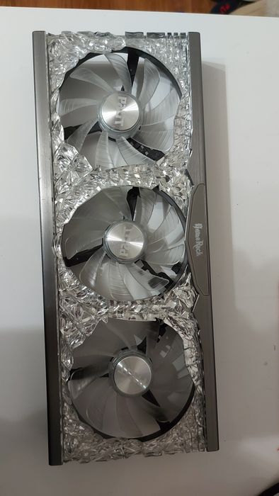 Cooler rgb pentru placi video RTX