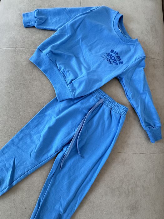 Продам детскую одежду