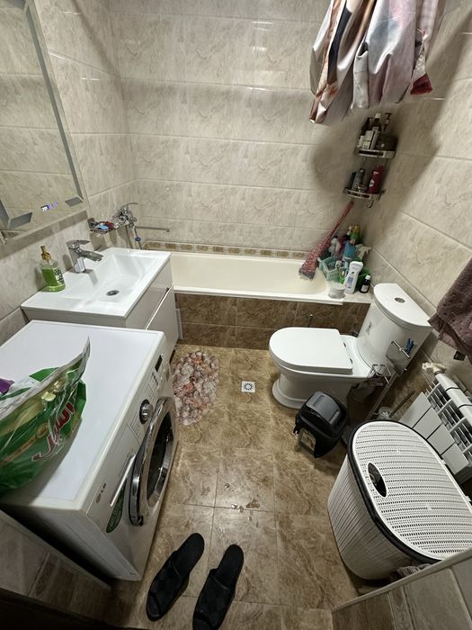 4 sotix faqat fasad ishlari qolgan. 7 hona 2 ta hol. Podvolda 2 ta hon