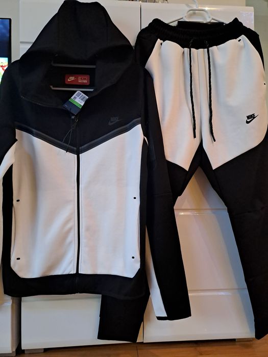 Nike Tech Flecce S