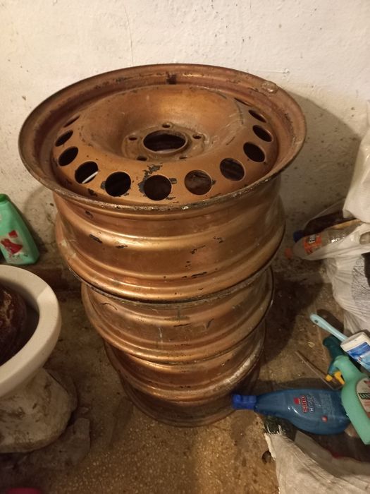 Jenti pe 16 jenti pe 15 jenti pe 16 mai înguste preț 50 bucata janta