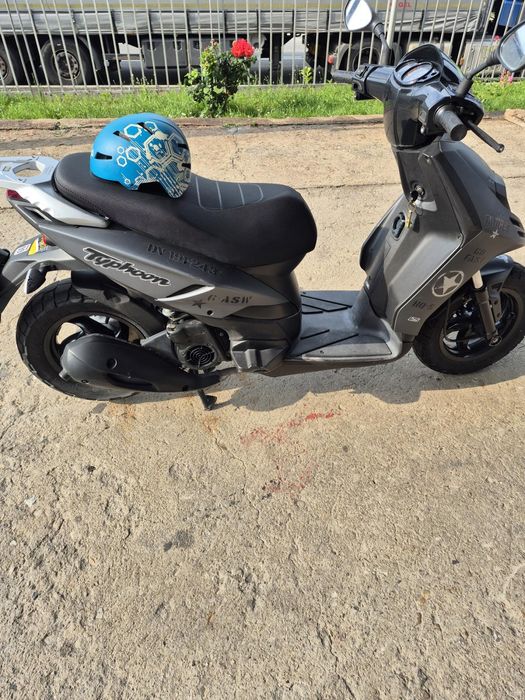 Скутер Piaggio 125 куб.