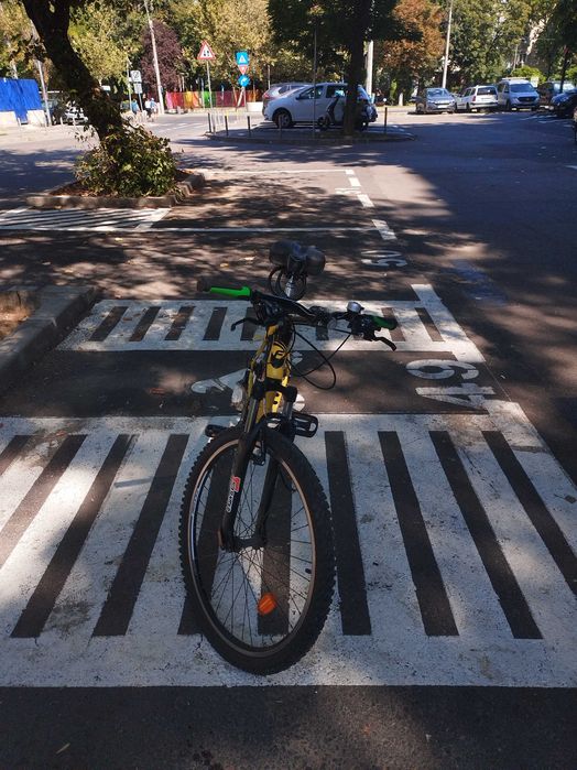 Vînd Bicicleta ferrini