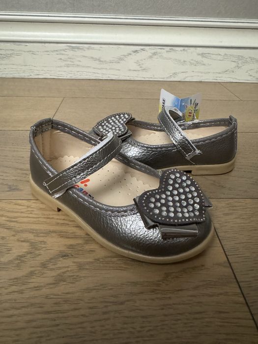 Туфли детские девочкам