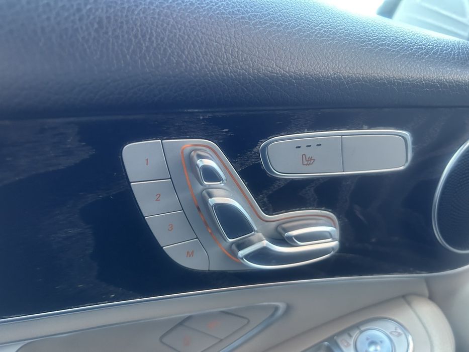 Мерцедес GLC 300 4 matic