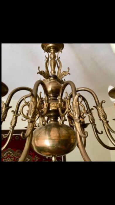 Античен тунизийски месингов полилей