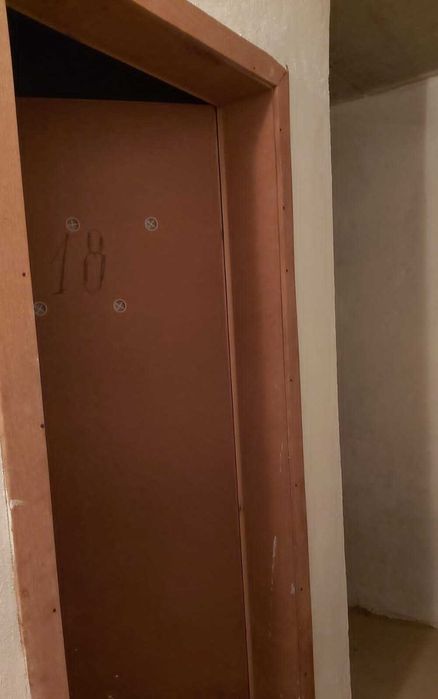 Продава се Тристаен апартамент в Обзор - 104 кв.м за 1068 €/кв.м - Снимка #3