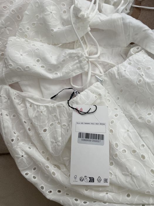 Rochie zara noua