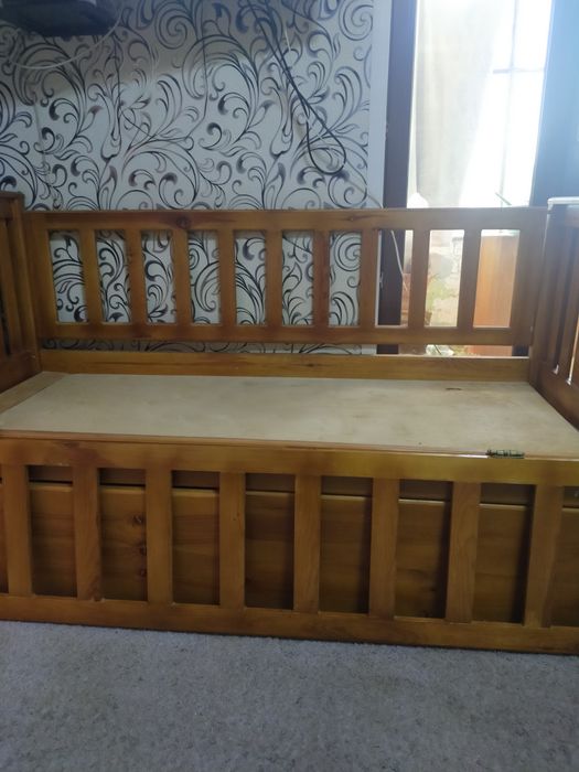 Продам детскую кроватку.