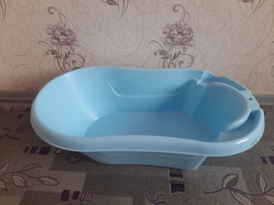 Продам детскую ванночку