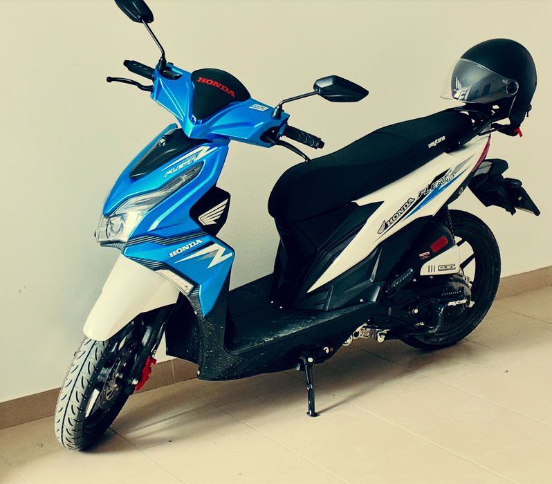Daytona Flert 110 clona Honda BeAT