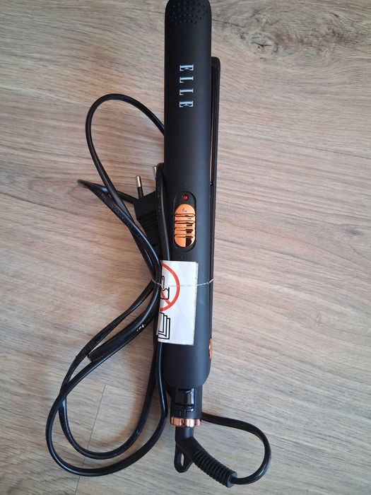 Преса за иправяне на косата