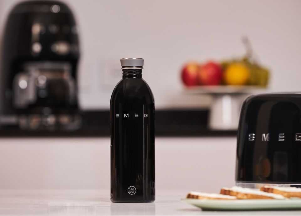 SMEG термос/бутылка для воды