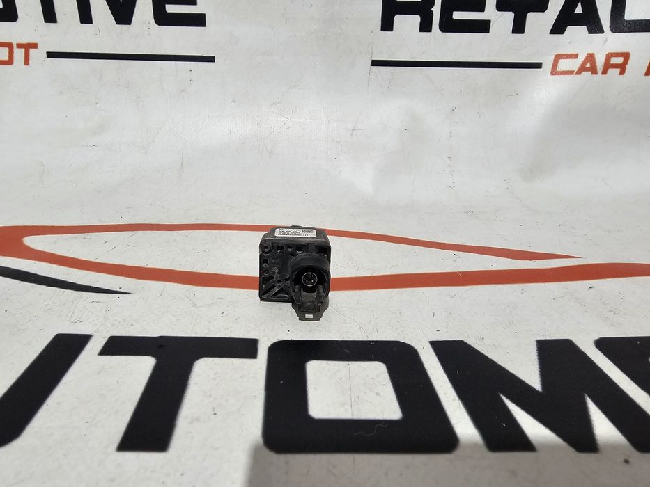 Camera fata Audi VW Skoda Bentley cod 5Q0980546A