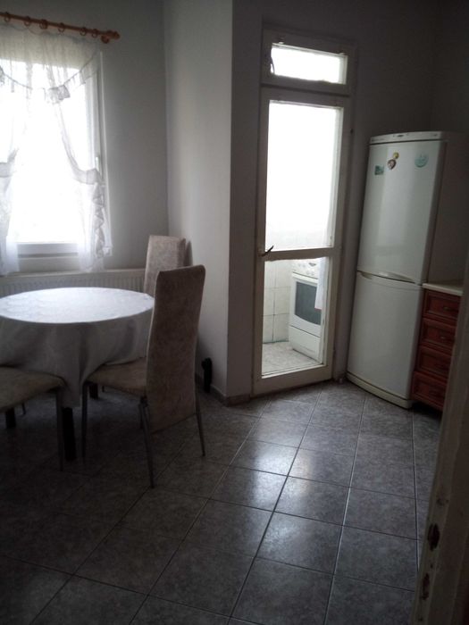 Четиристаен апартамент в Хасково