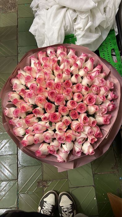 101 роза гүлі. Астана қаласы