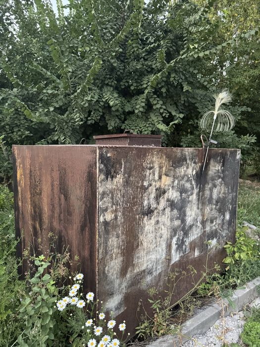 Продам железную емкость