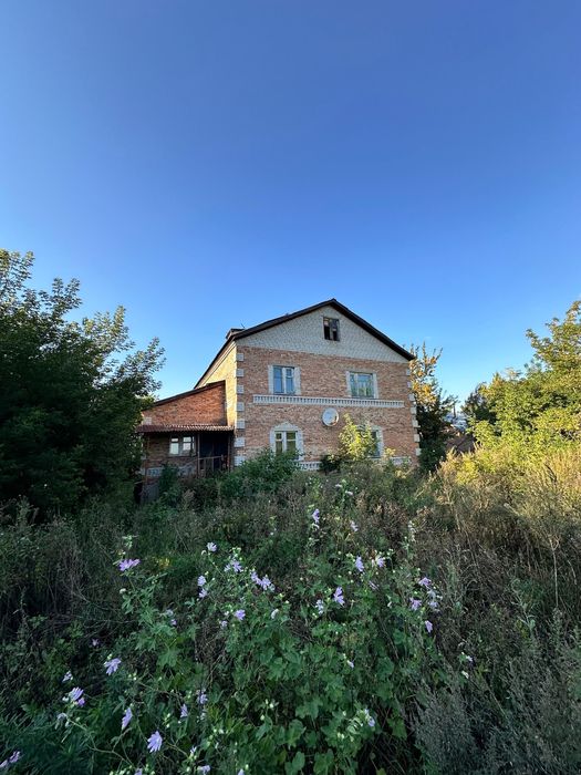 Продам КОТТЕДЖ в с.Бобровка