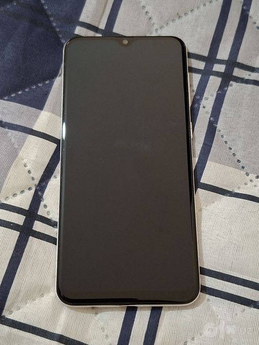 Samsung A30s sotiladi