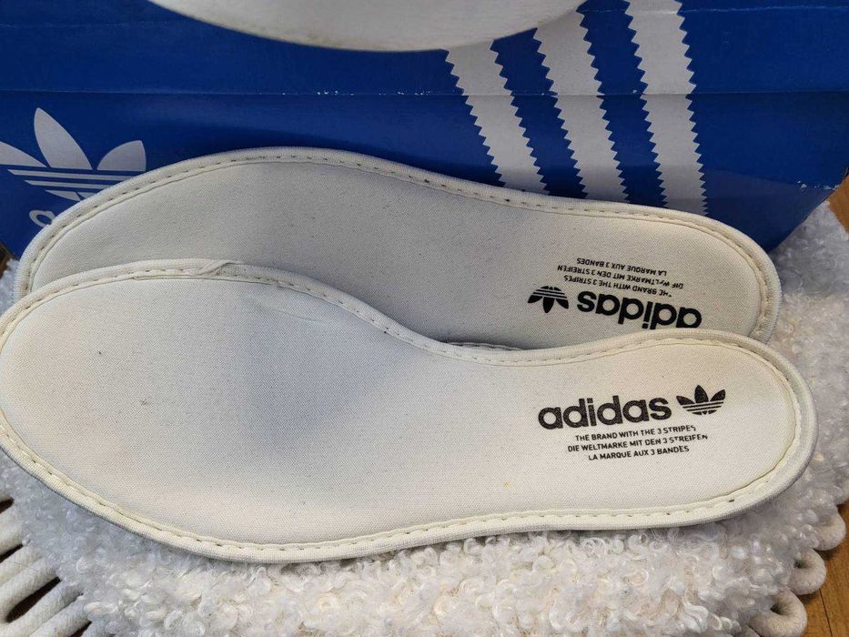 Бели кецки Adidas