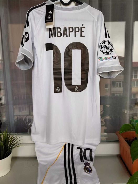 NOU - Echipament ADIDAS | Real Madrid 25-26 | Tricou+Short