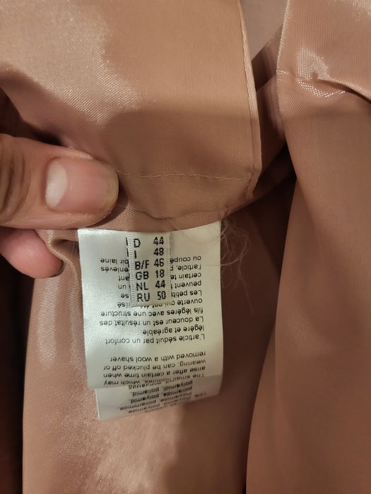 Pardesiu nou roz pudra material buclat