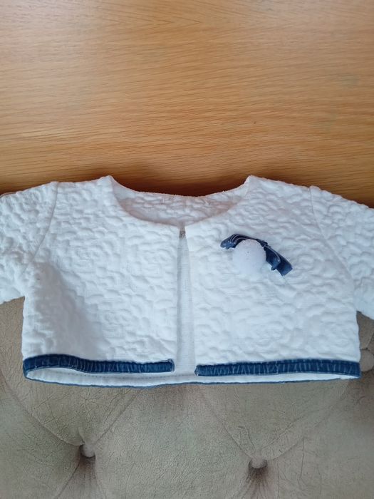 Детски и бебешки официални елечета и болера