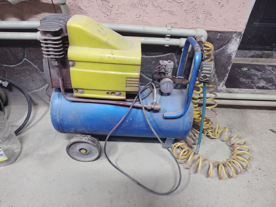 Воздушный компрессор