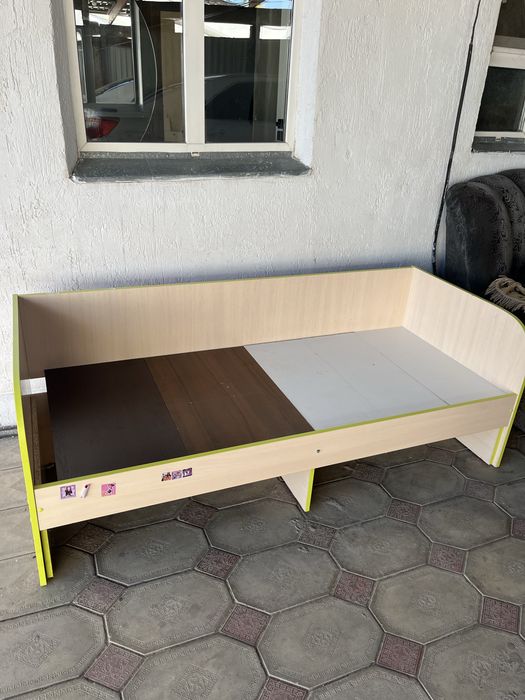 Детский кровать продам