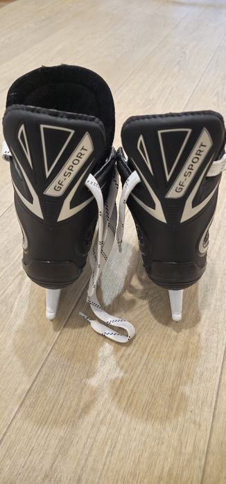 Коньки детские 36