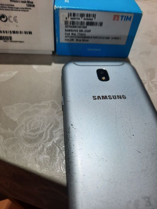 Samsung  A51   J5