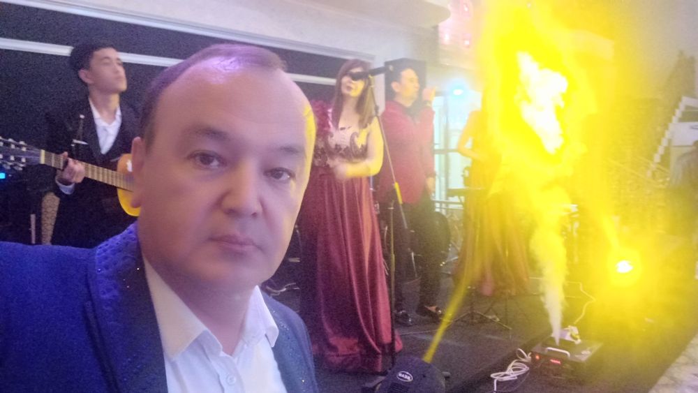 Ведущий на корпоративку, свадьбу