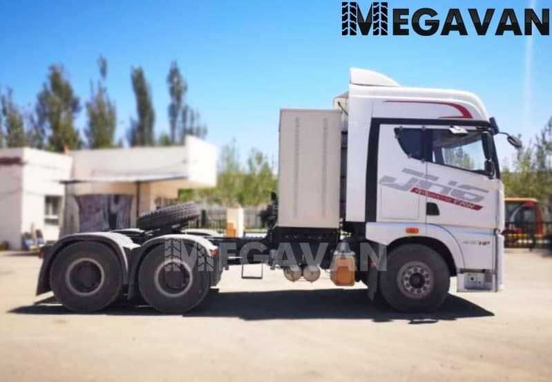 2026  Тягач FAW JH6 CNG 6х4 на метане на подушках в наличии