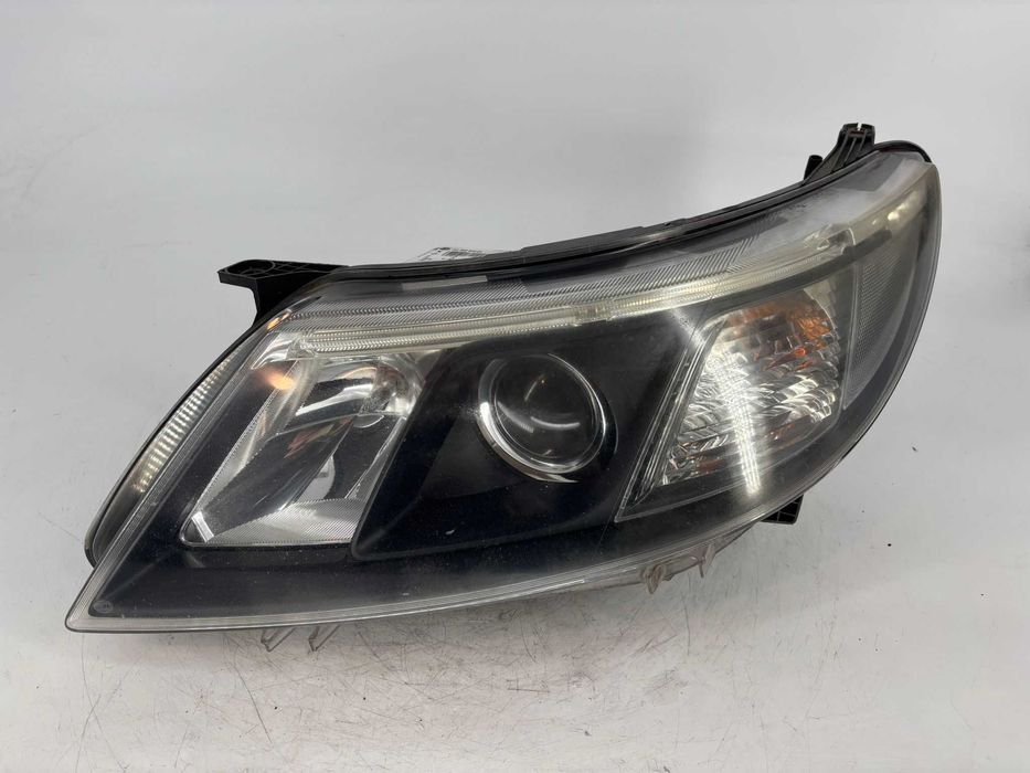 Far stanga Saab 93 an 2008