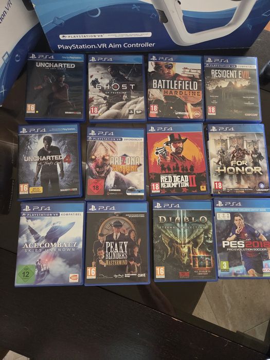 PlayStation 4 Pro + VR + аксесоари + 12 игри
