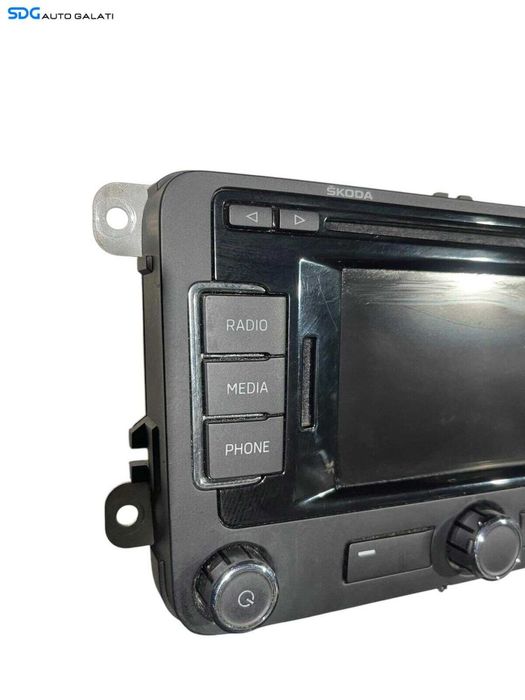 Navigatie Radio CD Player RNS315 RNS 315 Skoda Rapid 2012 - 2023 Cod 5JA035192 [S0124]